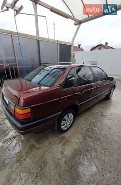 Седан Volkswagen Passat 1991 в Коломиї