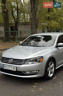 Седан Volkswagen Passat 2015 в Днепре