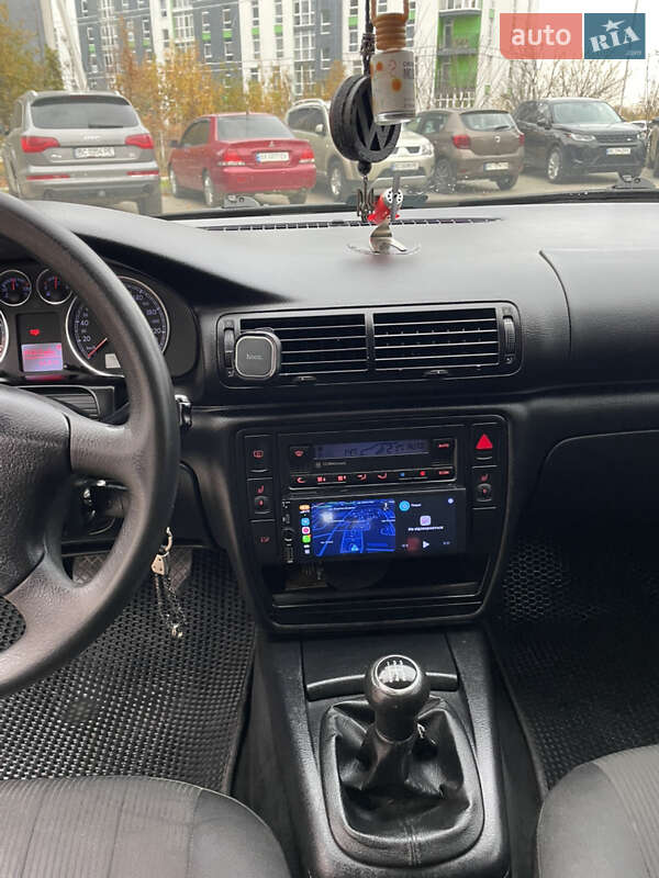 Універсал Volkswagen Passat 2002 в Львові фото 18 Універсал Volkswagen Passat 2002 в Львові