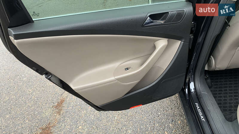 Универсал Volkswagen Passat 2008 в Ставище