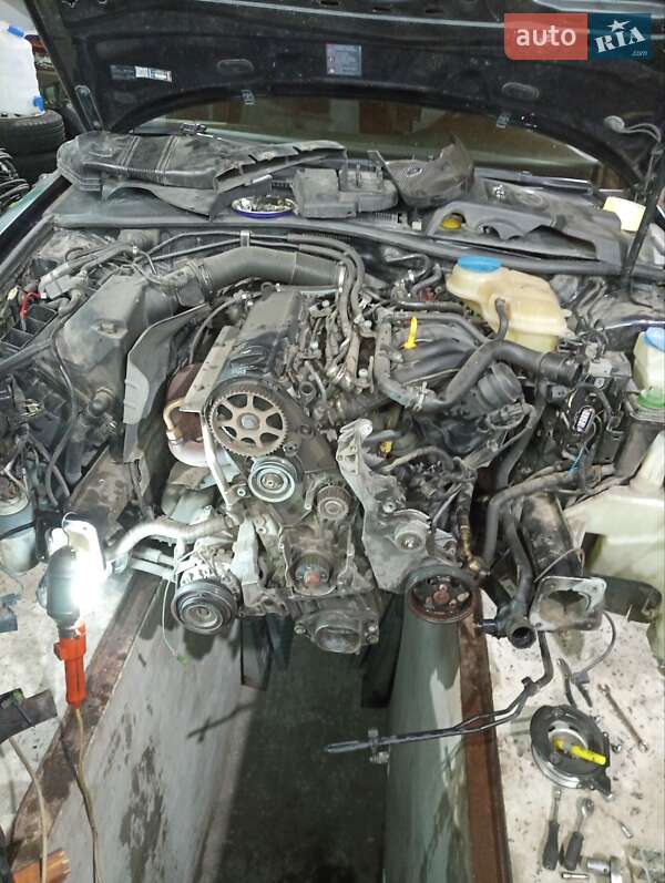 Универсал Volkswagen Passat 2004 в Львове