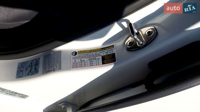 Седан Volkswagen Passat 2014 в Кропивницком