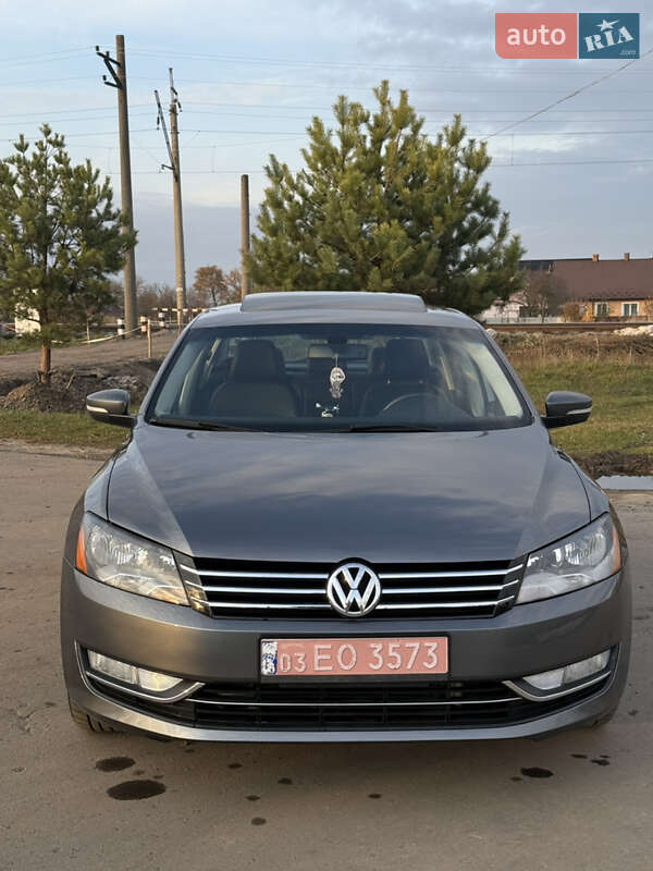 Седан Volkswagen Passat 2013 в Ковеле