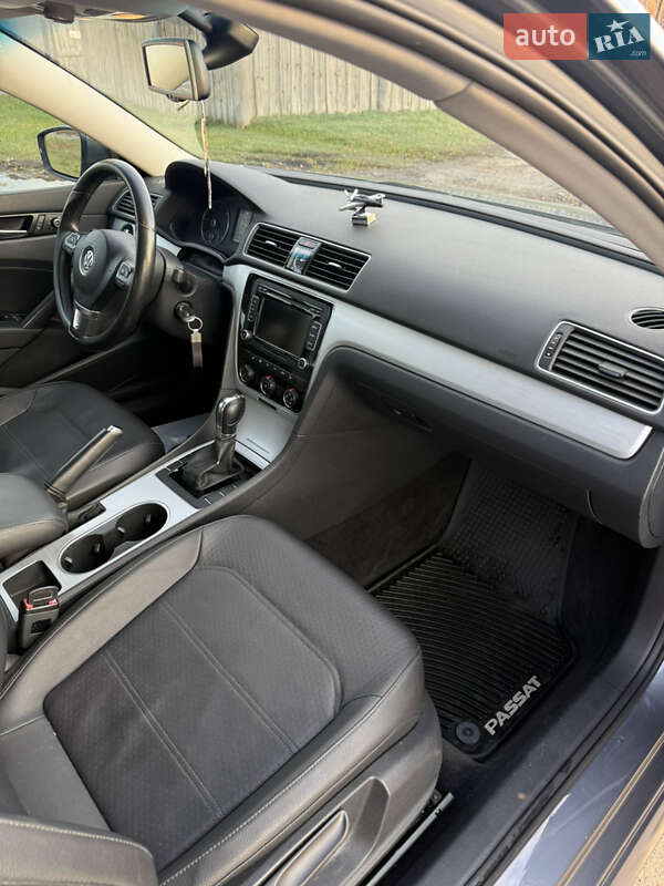 Седан Volkswagen Passat 2013 в Ковеле