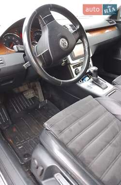 Седан Volkswagen Passat 2008 в Гайсину