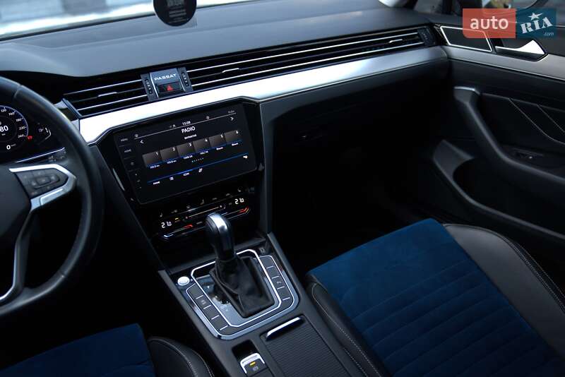 Універсал Volkswagen Passat 2020 в Полтаві
