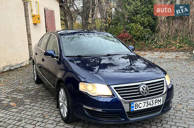 Седан Volkswagen Passat 2006 в Львове