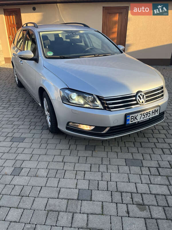 Volkswagen Passat 2013 Volkswagen Passat 2013