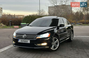Седан Volkswagen Passat 2014 в Дрогобичі