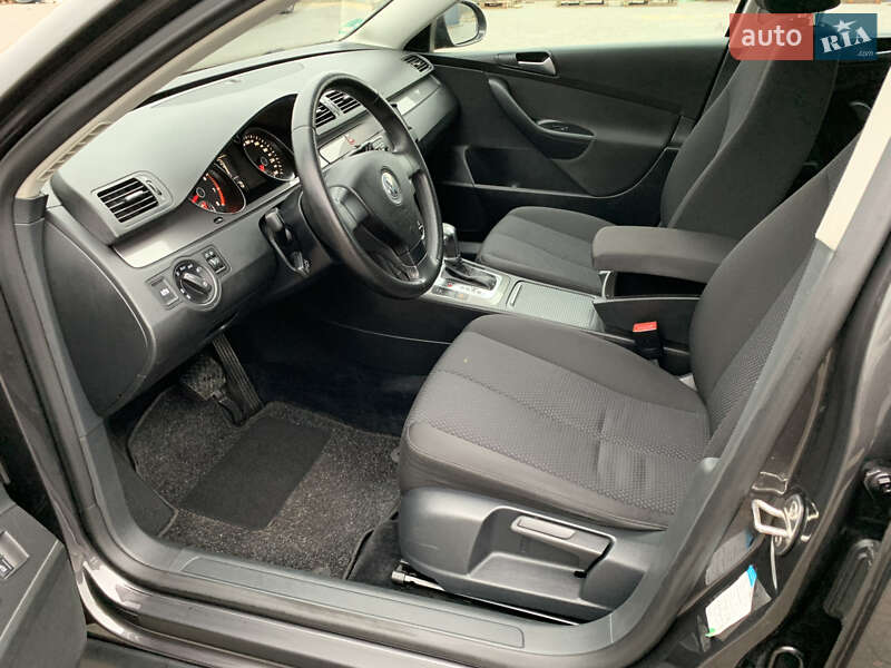 Универсал Volkswagen Passat 2009 в Житомире фото 15 Универсал Volkswagen Passat 2009 в Житомире