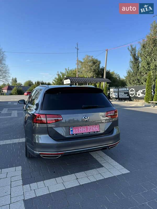 Универсал Volkswagen Passat 2017 в Почаеве
