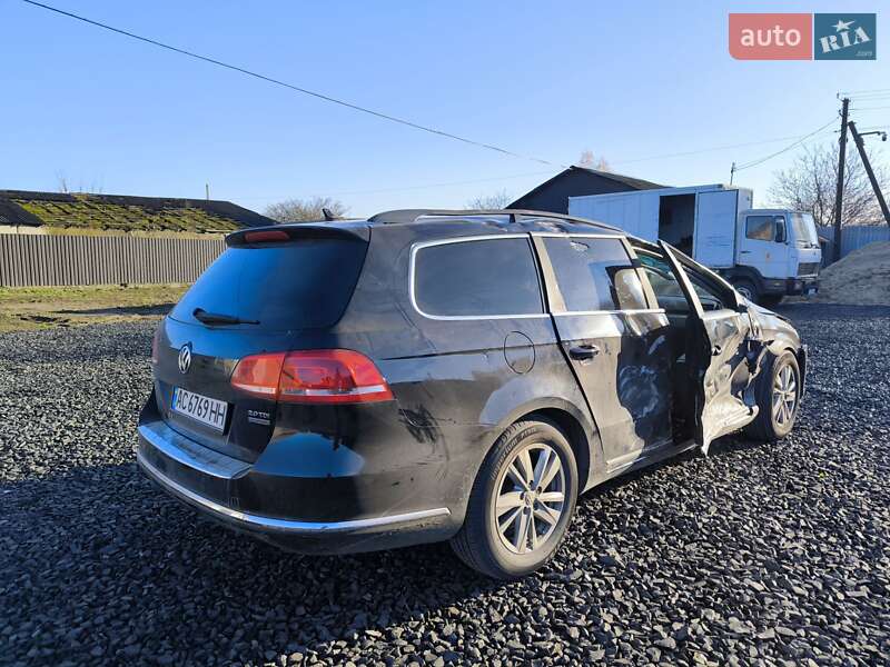 Универсал Volkswagen Passat 2011 в Луцке