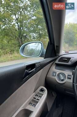 Универсал Volkswagen Passat 2006 в Львове