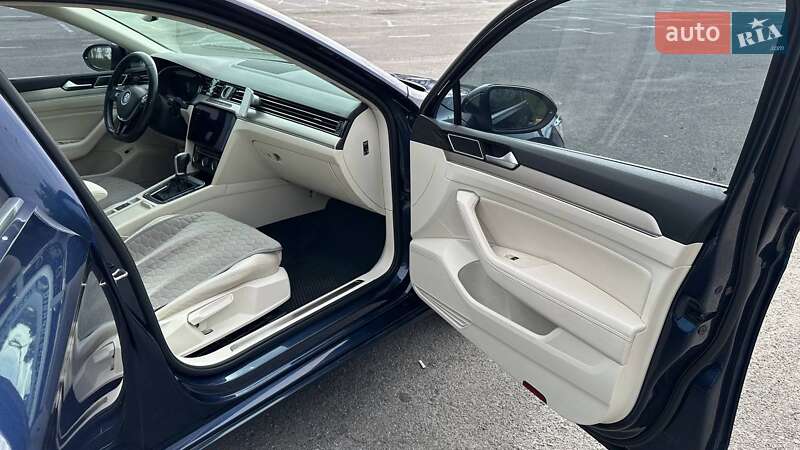 Универсал Volkswagen Passat 2016 в Хусте фото 6 Универсал Volkswagen Passat 2016 в Хусте