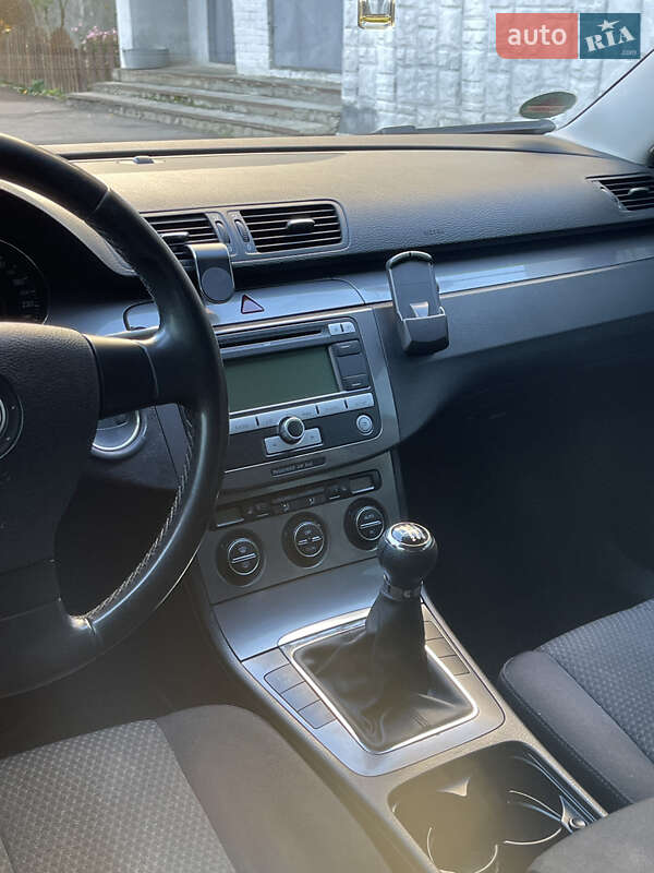 Универсал Volkswagen Passat 2008 в Луцке фото 19 Универсал Volkswagen Passat 2008 в Луцке