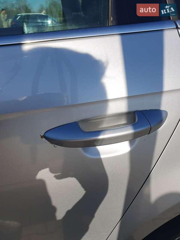 Универсал Volkswagen Passat 2010 в Городке фото 12 Универсал Volkswagen Passat 2010 в Городке