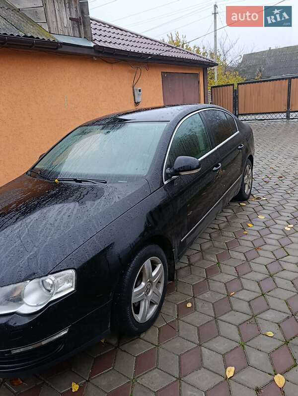 Седан Volkswagen Passat 2010 в Голованевске фото Седан Volkswagen Passat 2010 в Голованевске