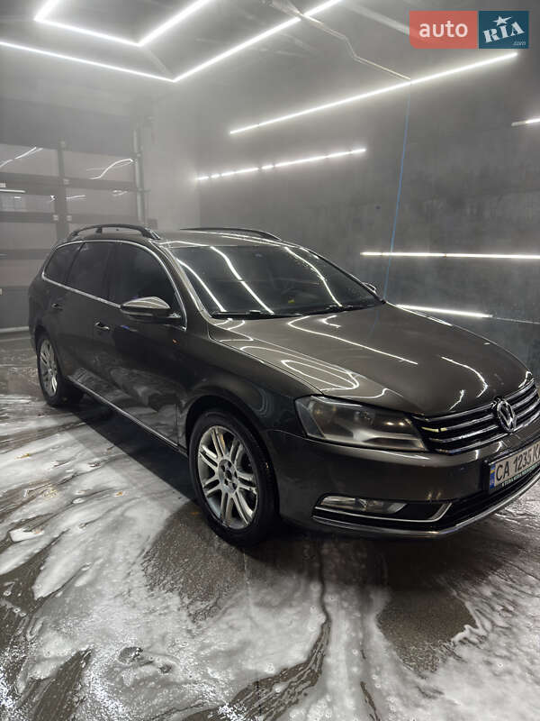 Универсал Volkswagen Passat 2013 в Черкассах
