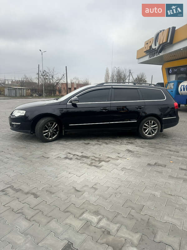 Универсал Volkswagen Passat 2010 в Чутове фото 4 Универсал Volkswagen Passat 2010 в Чутове