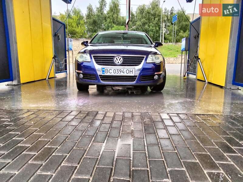Седан Volkswagen Passat 2005 в Валках