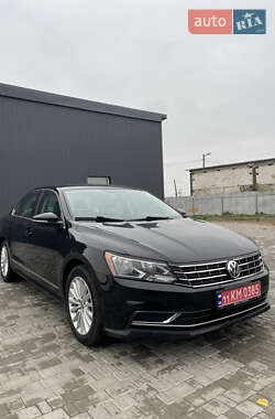 Седан Volkswagen Passat 2016 в Києві