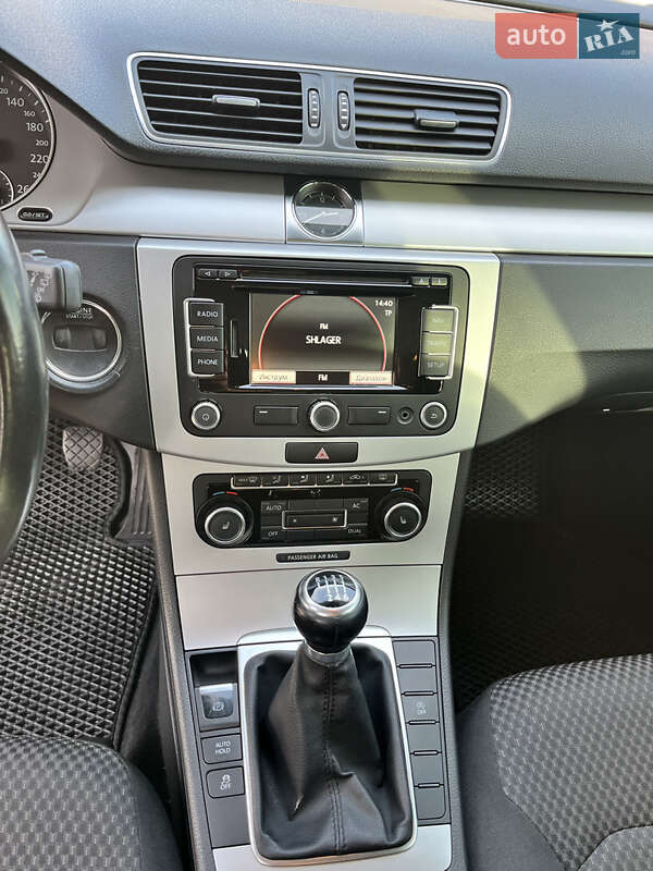 Универсал Volkswagen Passat 2011 в Хмельницком фото 15 Универсал Volkswagen Passat 2011 в Хмельницком