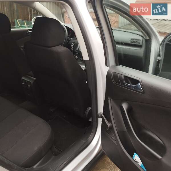 Универсал Volkswagen Passat 2007 в Виньковцах фото 77 Универсал Volkswagen Passat 2007 в Виньковцах