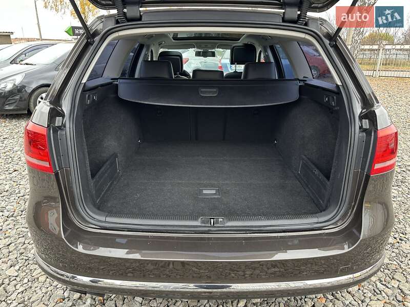 Універсал Volkswagen Passat 2012 в Смілі