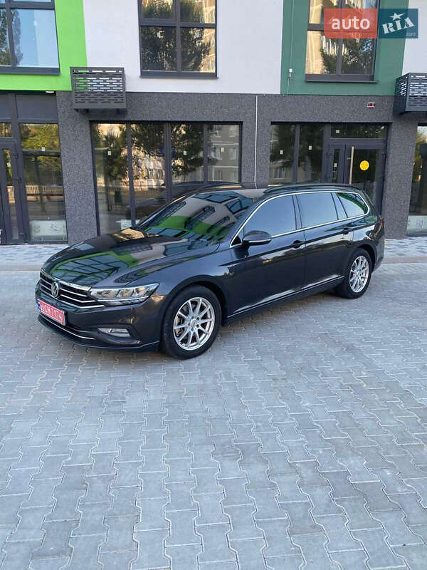 Универсал Volkswagen Passat 2020 в Вараше фото 23 Универсал Volkswagen Passat 2020 в Вараше