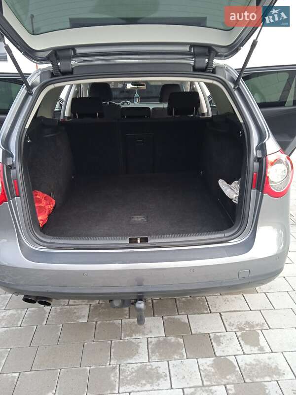 Універсал Volkswagen Passat 2008 в Тернополі