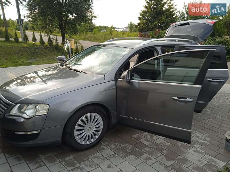 Універсал Volkswagen Passat 2008 в Тернополі