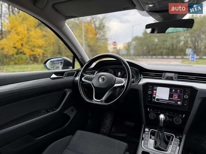 Универсал Volkswagen Passat 2020 в Бердичеве фото 49 Универсал Volkswagen Passat 2020 в Бердичеве