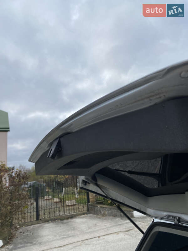 Универсал Volkswagen Passat 2004 в Вараше