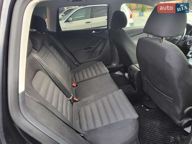 Универсал Volkswagen Passat 2010 в Виннице фото 24 Универсал Volkswagen Passat 2010 в Виннице