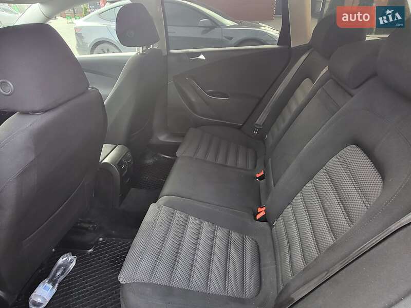 Универсал Volkswagen Passat 2010 в Виннице фото 25 Универсал Volkswagen Passat 2010 в Виннице