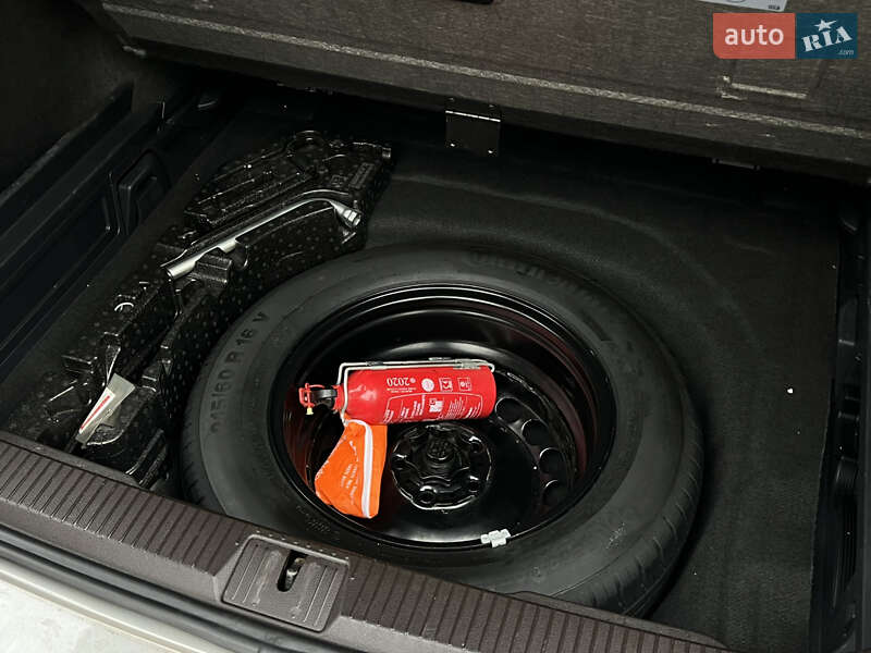 Універсал Volkswagen Passat 2015 в Миколаєві