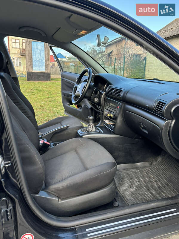 Седан Volkswagen Passat 2003 в Львове фото 11 Седан Volkswagen Passat 2003 в Львове