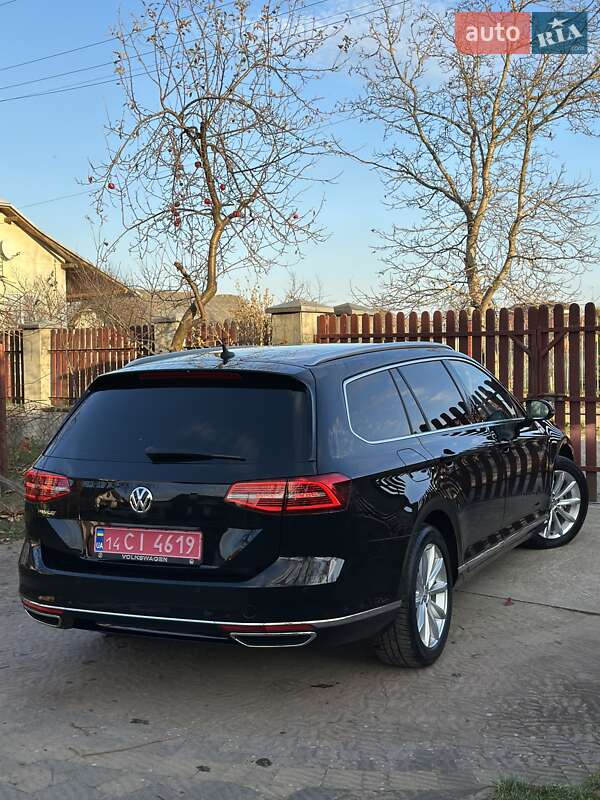 Универсал Volkswagen Passat 2019 в Стрые