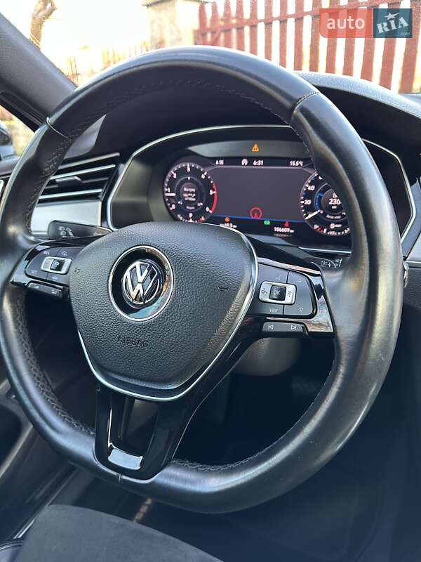 Универсал Volkswagen Passat 2019 в Стрые