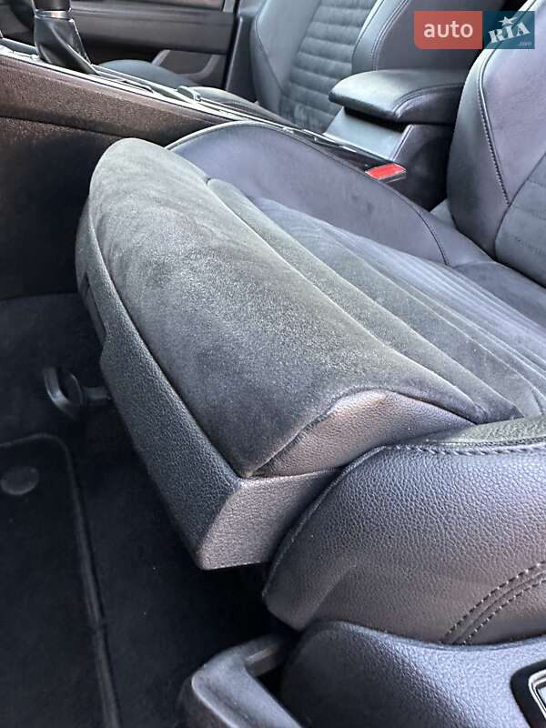 Универсал Volkswagen Passat 2019 в Стрые