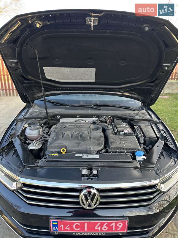 Универсал Volkswagen Passat 2019 в Стрые