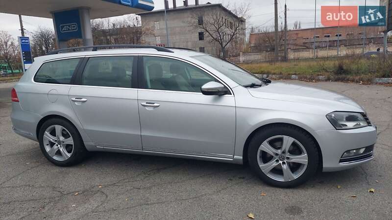 Универсал Volkswagen Passat 2014 в Чернигове фото 6 Универсал Volkswagen Passat 2014 в Чернигове