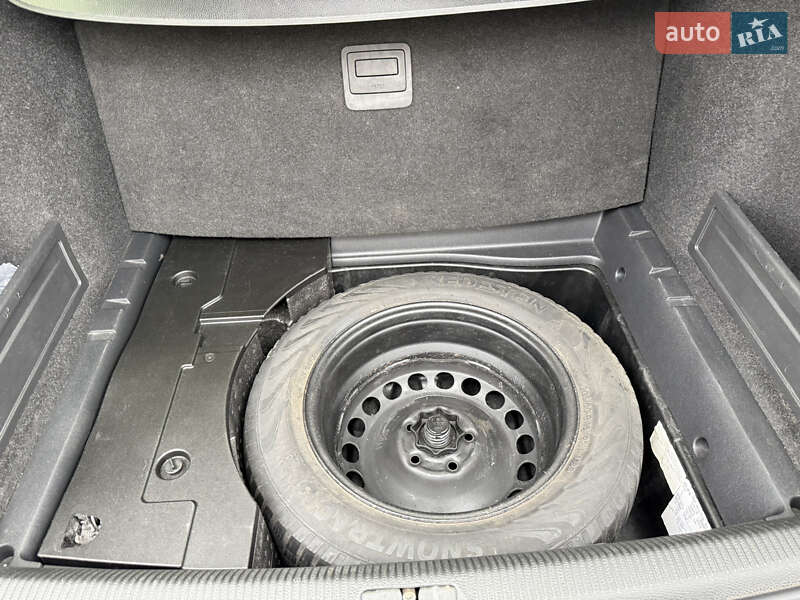 Универсал Volkswagen Passat 2013 в Черновцах фото 24 Универсал Volkswagen Passat 2013 в Черновцах