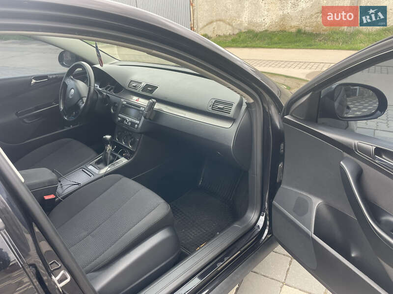 Седан Volkswagen Passat 2007 в Стрые