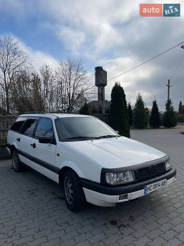 Универсал Volkswagen Passat 1989 в Рава-Русской фото 2 Универсал Volkswagen Passat 1989 в Рава-Русской