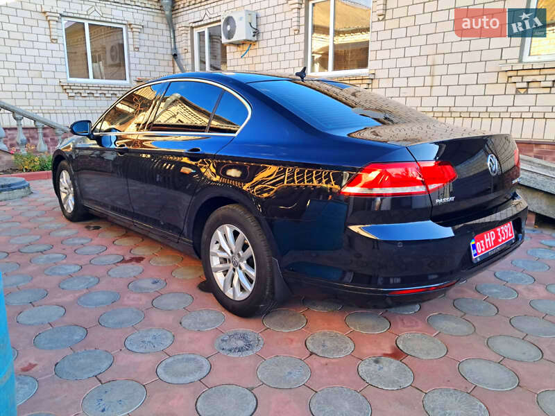 Седан Volkswagen Passat 2016 в Виннице фото 28 Седан Volkswagen Passat 2016 в Виннице