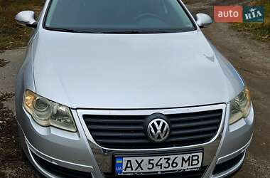 Універсал Volkswagen Passat 2010 в Чугуєві