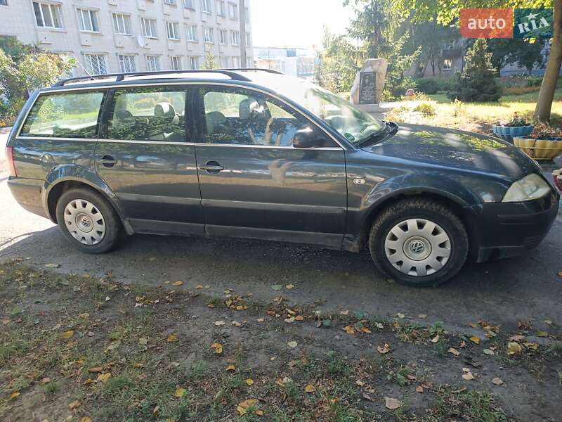 Универсал Volkswagen Passat 2001 в Сумах