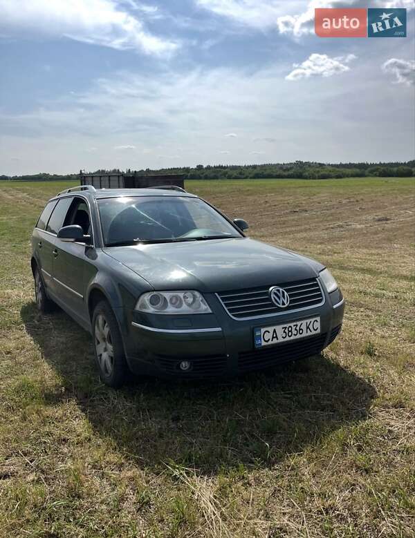 Универсал Volkswagen Passat 2003 в Смеле