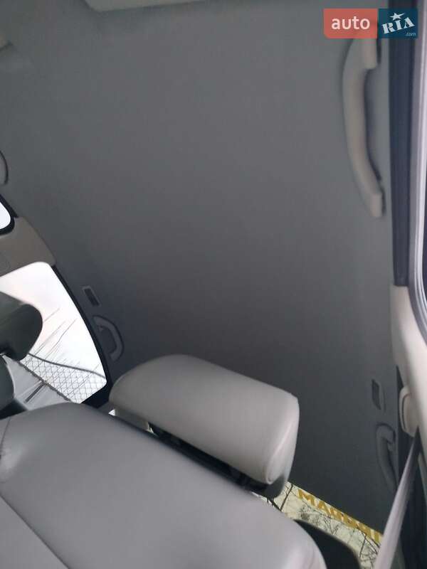 Седан Volkswagen Passat 1997 в Городку